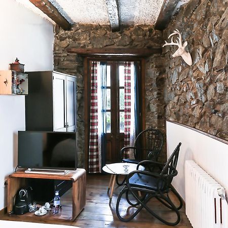 Hostal Cisco De Sans Andora  Zewnętrze zdjęcie