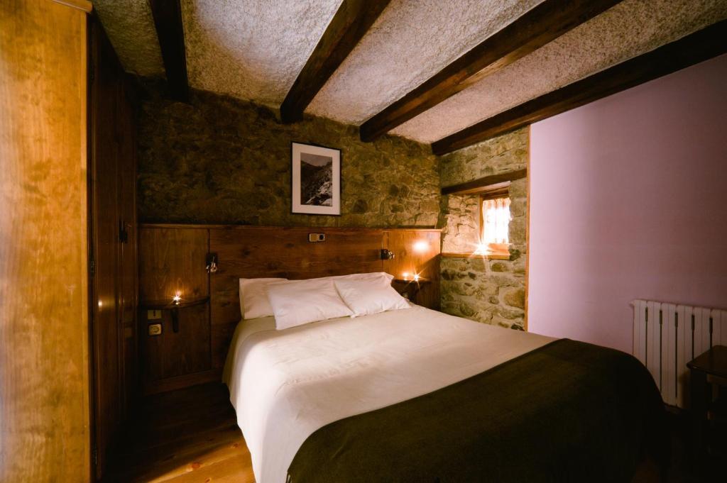 Hostal Cisco De Sans Andora  Pokój zdjęcie