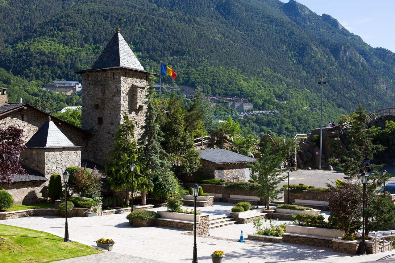 Hostal Cisco De Sans Andora  Zewnętrze zdjęcie