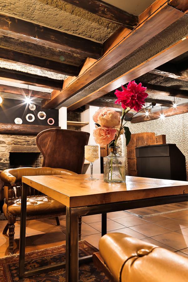 Hostal Cisco De Sans Andora  Zewnętrze zdjęcie