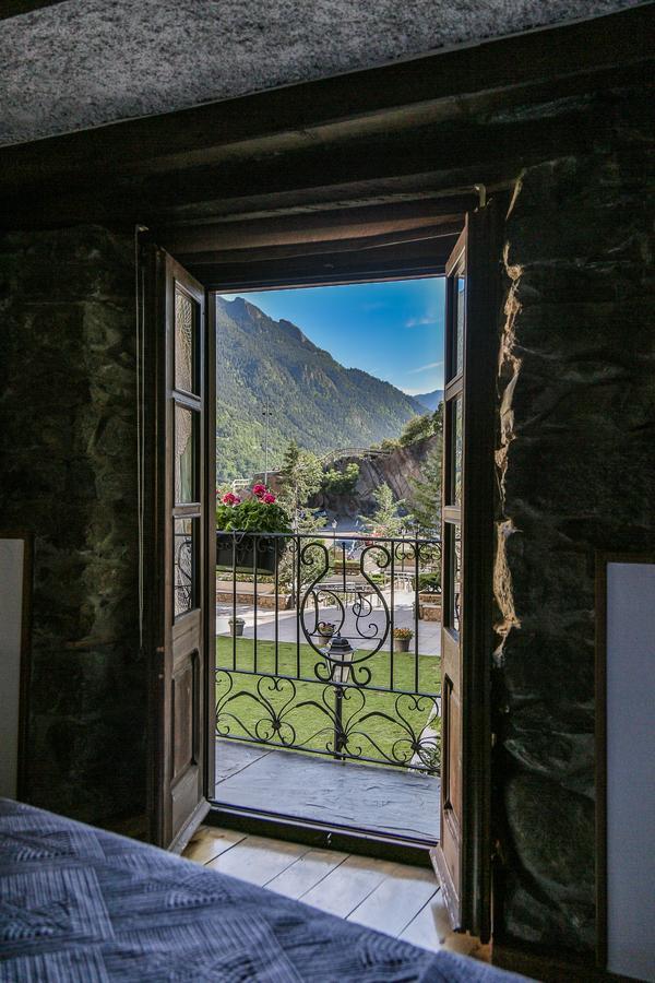 Hostal Cisco De Sans Andora  Zewnętrze zdjęcie